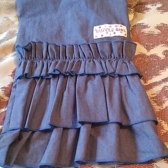 NWOT Ruffle Girl capris - Picture 2 of 4